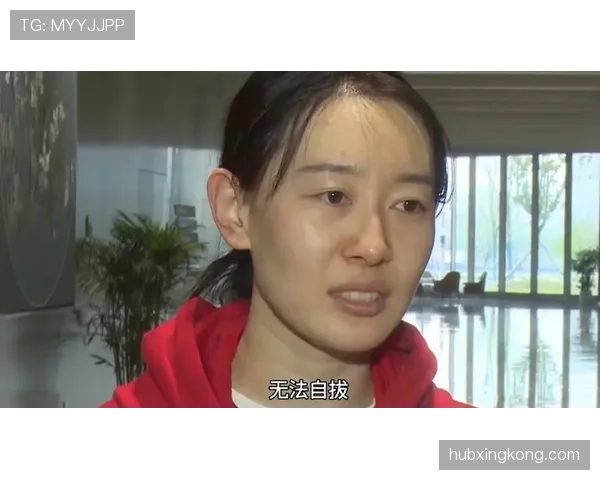 孙一文赛前啃冰棍那一下，真绷不住了